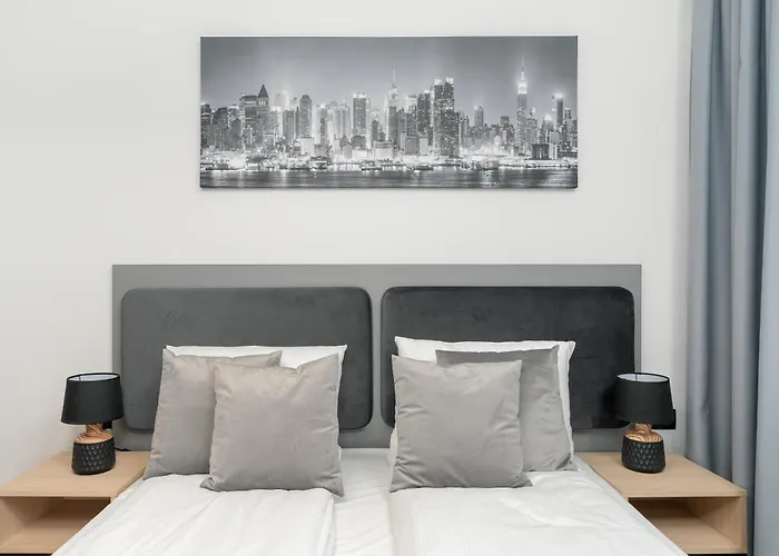 Apartment Modern Plac Wolnosci By Renters Posen