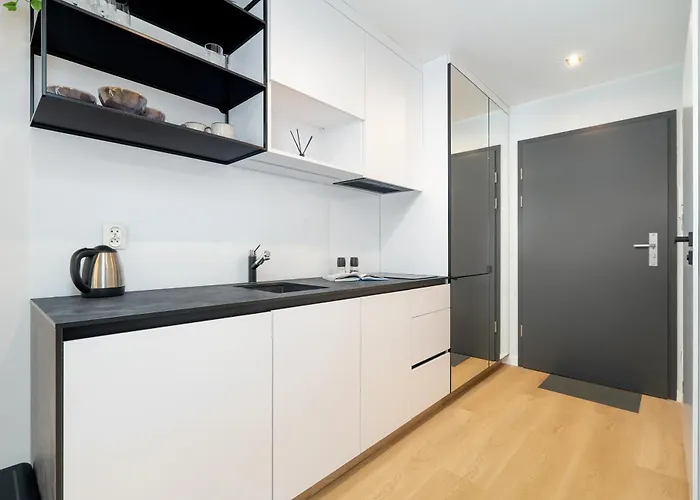 Modern Plac Wolnosci By Renters