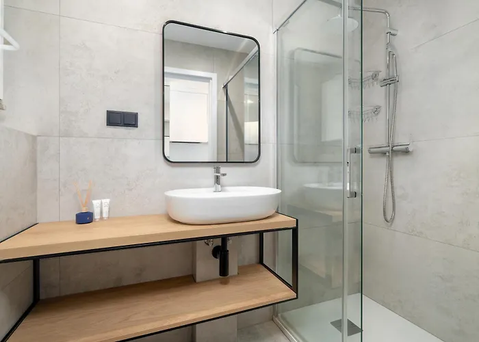 Modern Plac Wolnosci By Renters Apartment *